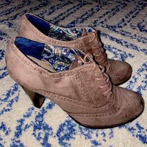 Fioni Taupe Booties
